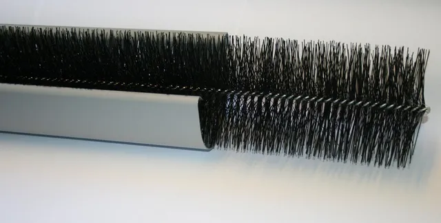 marley-rinnenb-rste-120-mm-x-120-cm-laubschutzb-rste-f-r-dachrinne image 1