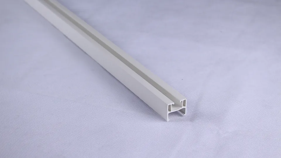 marley-eurostar-gleitschiene-1500-mm-gegen-anschlagschiene-f-r-faltt-r image 1